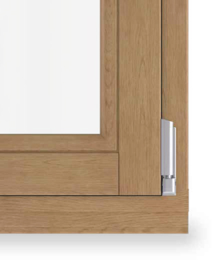 WERTBAU Fensterschnitt Holz Premium H800, Innenansicht mit sichtbarem Beschlag